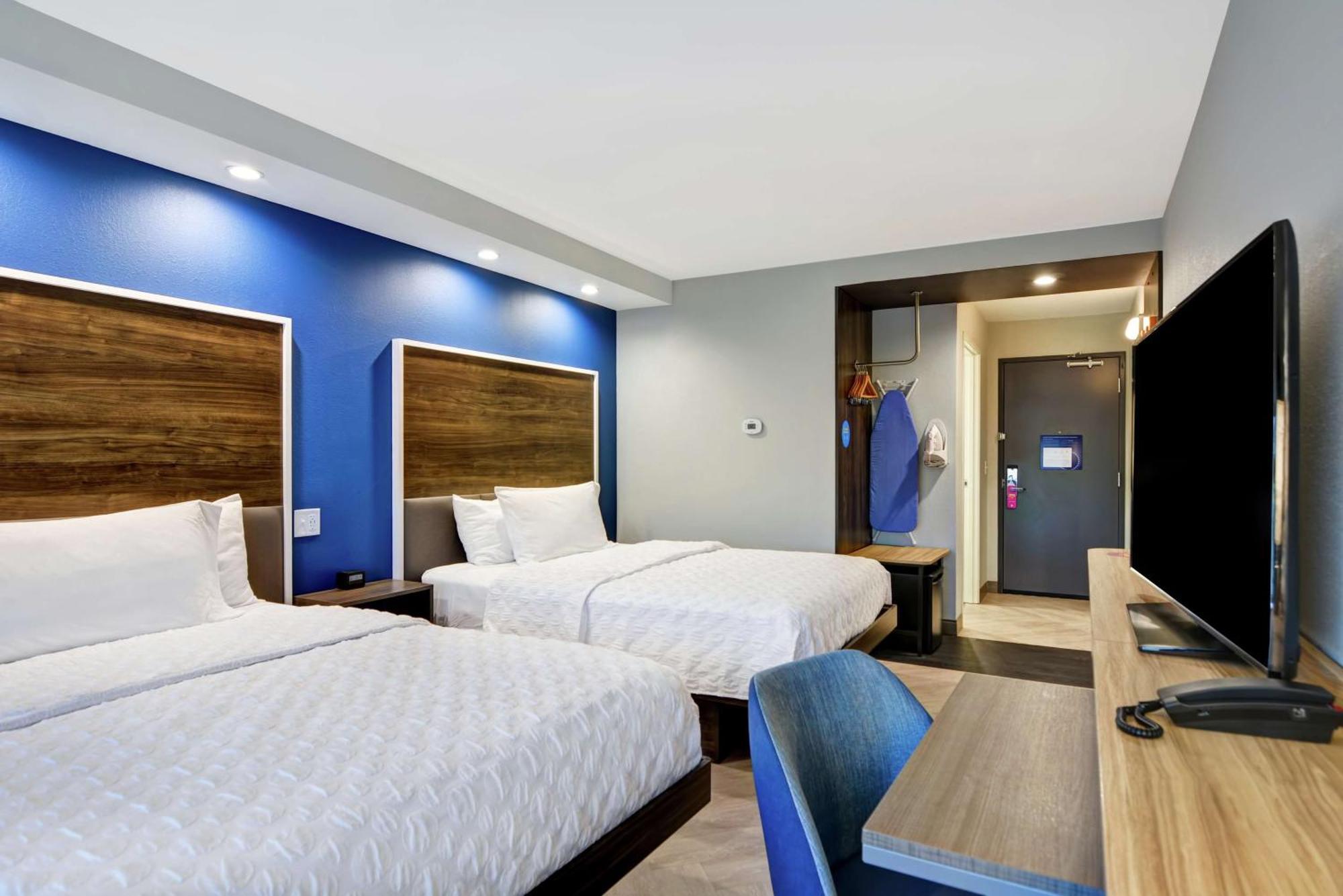 Tru By Hilton Richmond Hotel Bagian luar foto