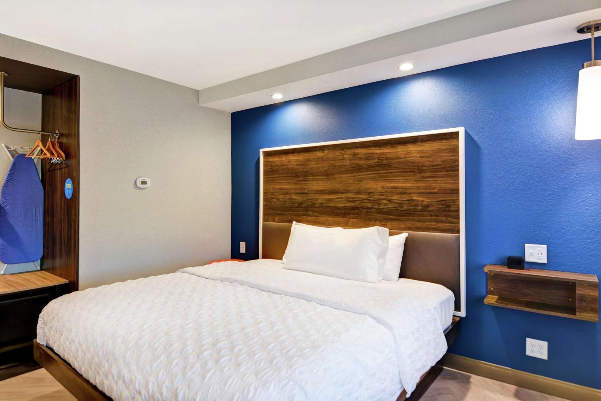 Tru By Hilton Richmond Hotel Bagian luar foto
