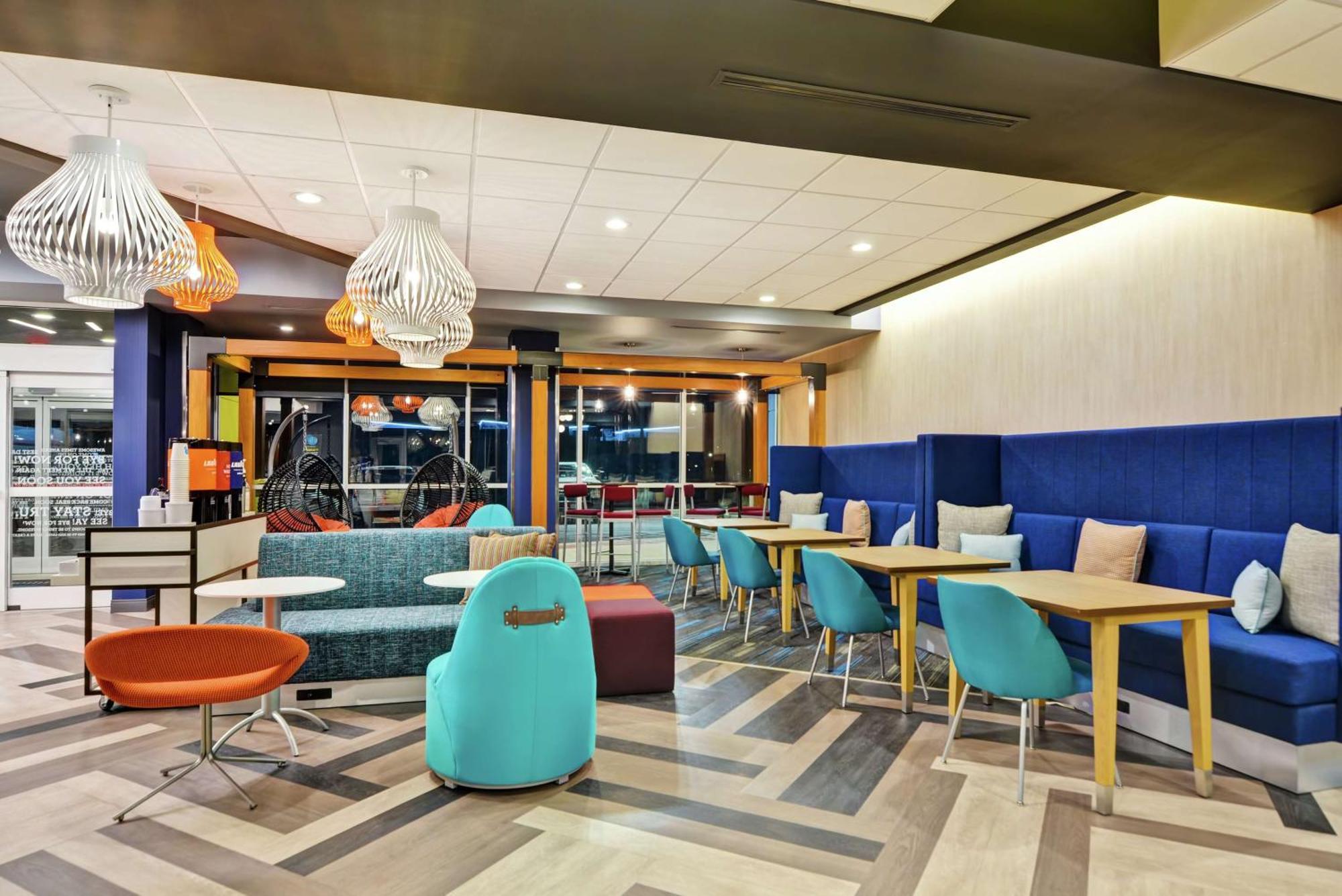 Tru By Hilton Richmond Hotel Bagian luar foto
